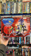 Load image into Gallery viewer, 2002 He Man 2000x Skeletor Attack Squid Vehicle - Dead Video
